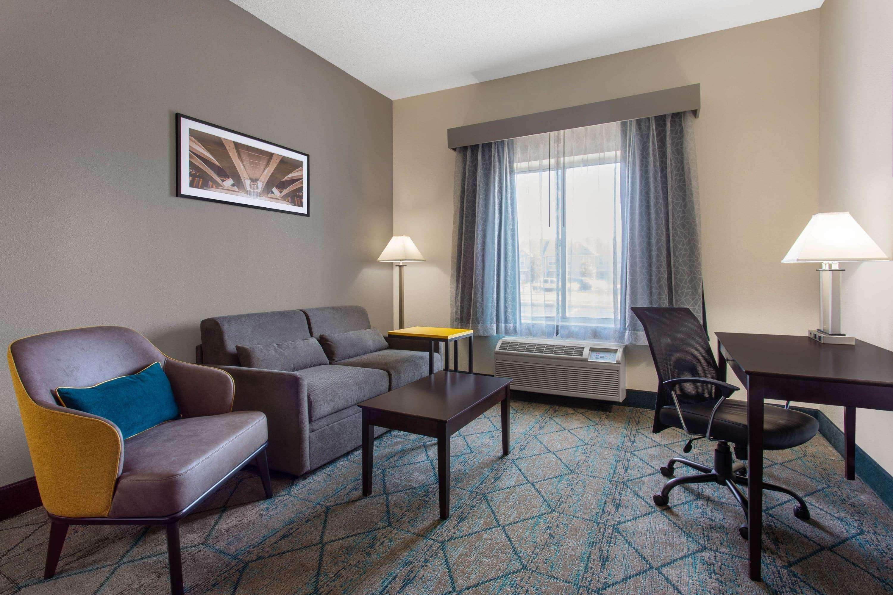 La Quinta By Wyndham Columbus West - Hilliard Otel Dış mekan fotoğraf