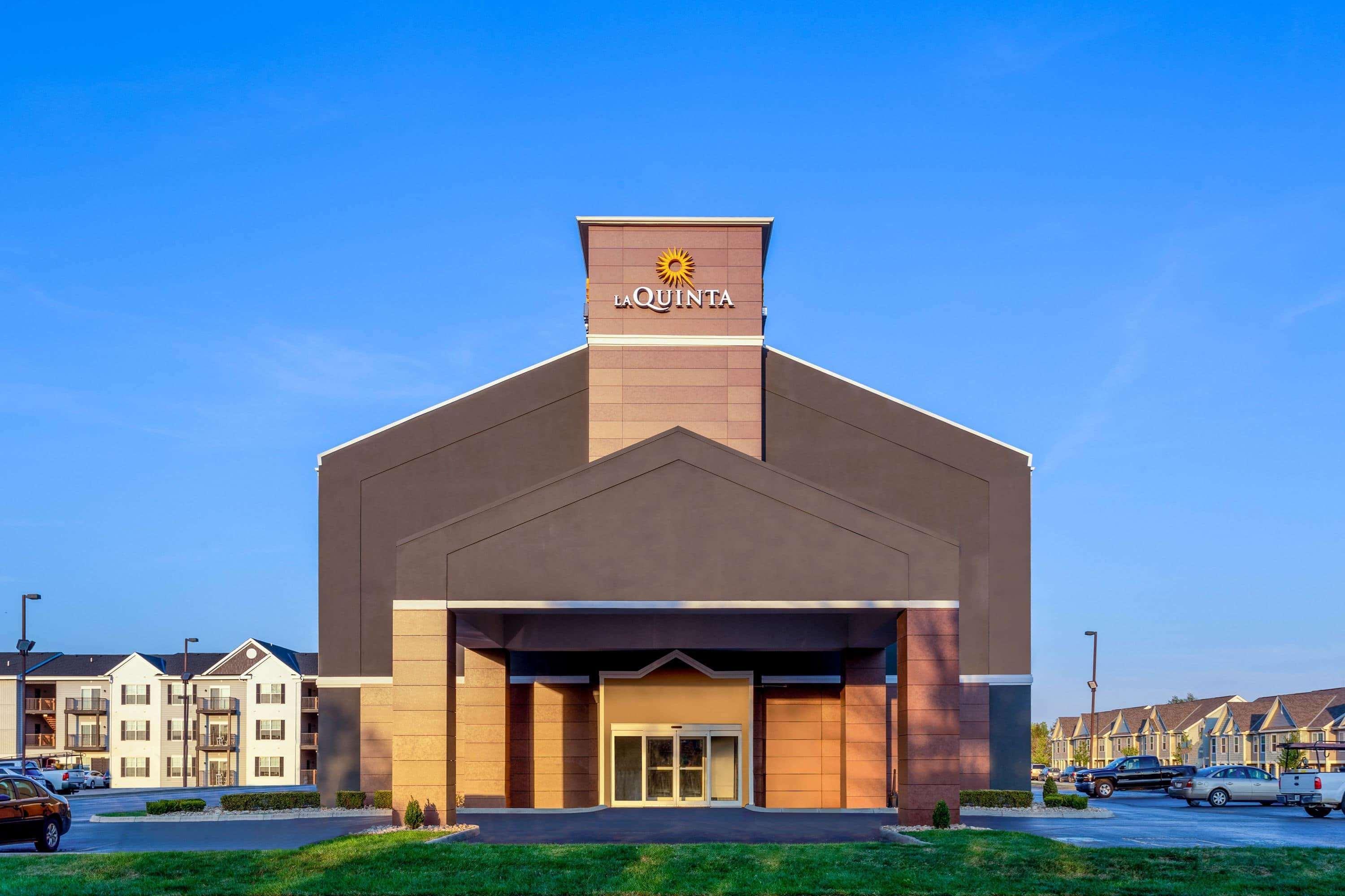 La Quinta By Wyndham Columbus West - Hilliard Otel Dış mekan fotoğraf